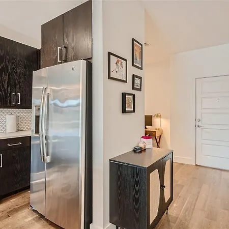 Modern Spacious 1Br In The Heart Of Austin-2